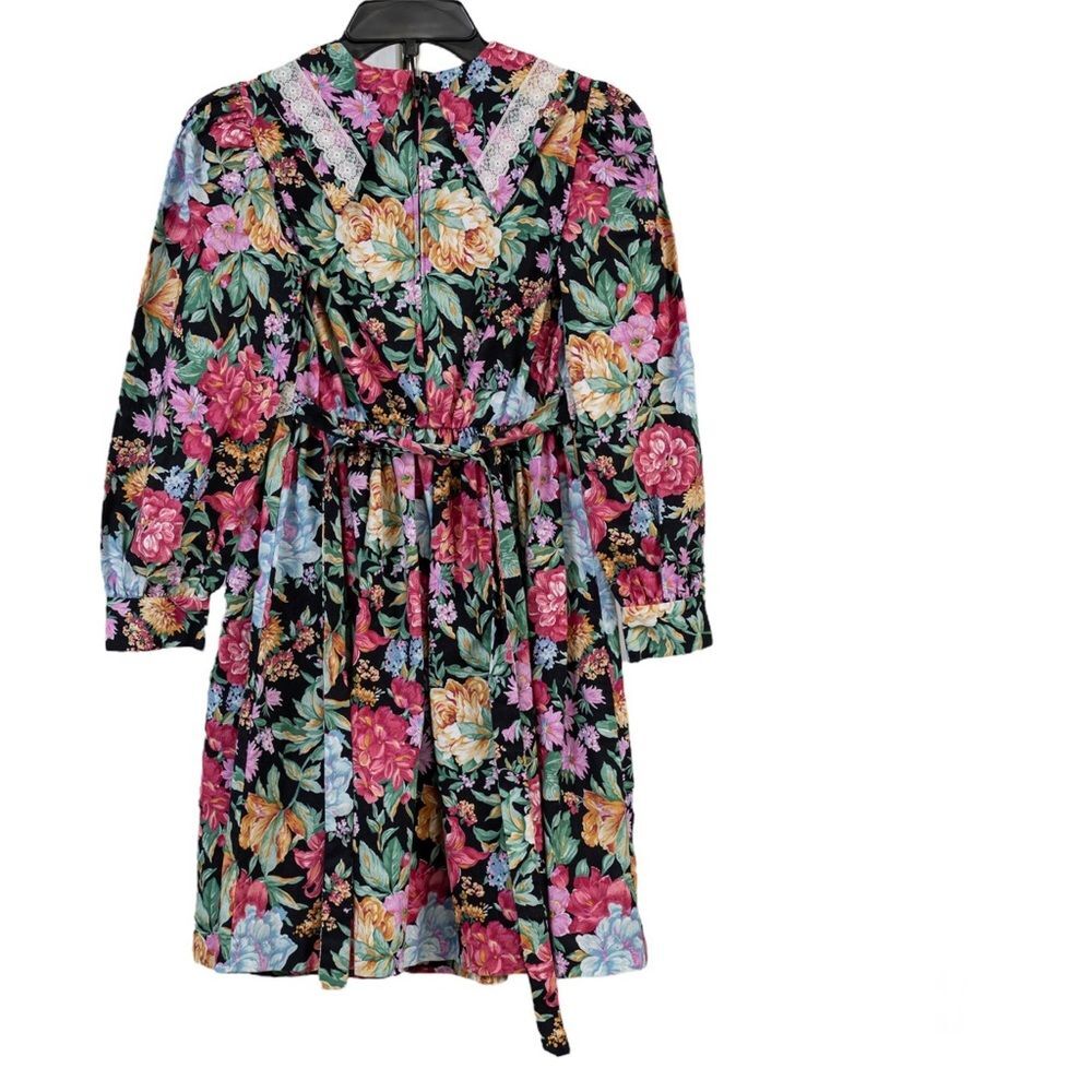 Sandy’s girls vintage multicolored floral prints mini dress size 14